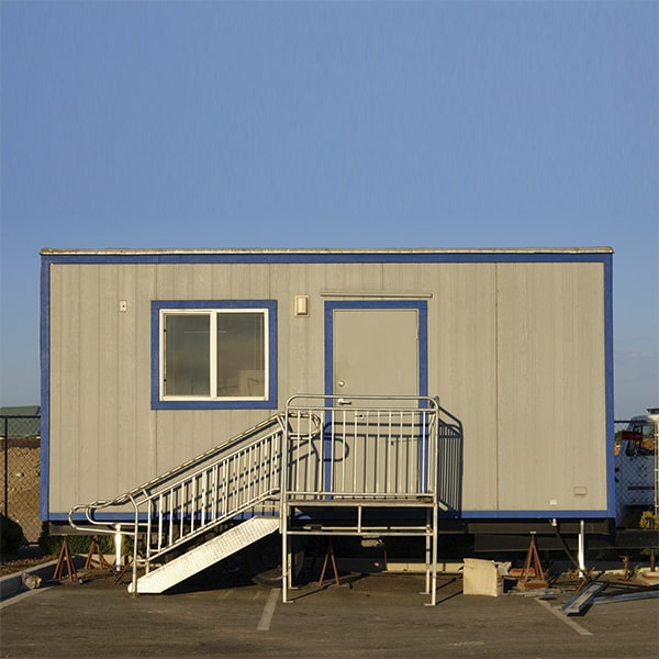 mobile office trailer rentals include amenities such as heating, air conditioning, and electricity